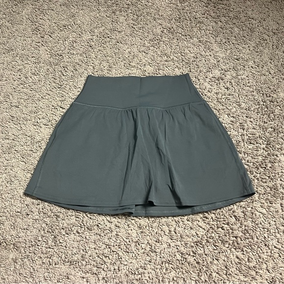 Lululemon oil grey high rise align skirt size 6 - Picture 2 of 3